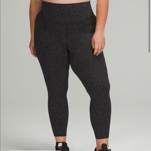 Lululemon base pace leggings